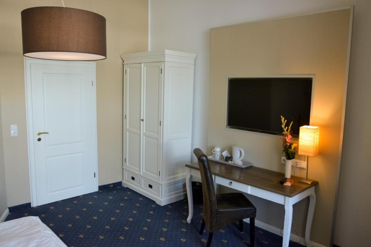 Hotel Villa Schwanebeck Остзебад Бинц Екстериор снимка
