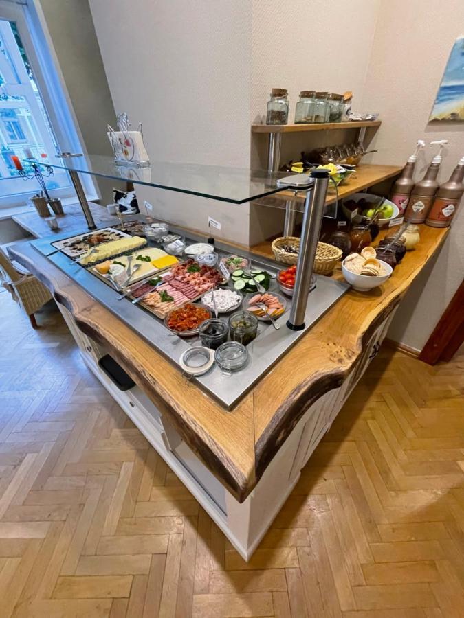 Hotel Villa Schwanebeck Остзебад Бинц Екстериор снимка