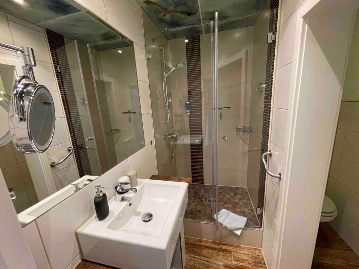 Hotel Villa Schwanebeck Остзебад Бинц Екстериор снимка