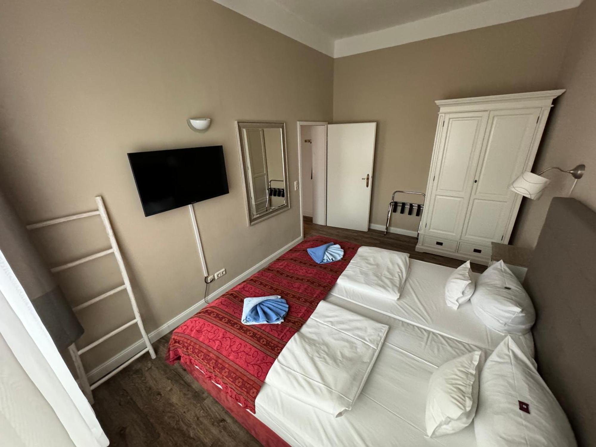 Hotel Villa Schwanebeck Остзебад Бинц Екстериор снимка