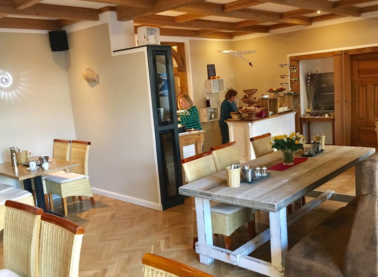 Hotel Villa Schwanebeck Остзебад Бинц Екстериор снимка
