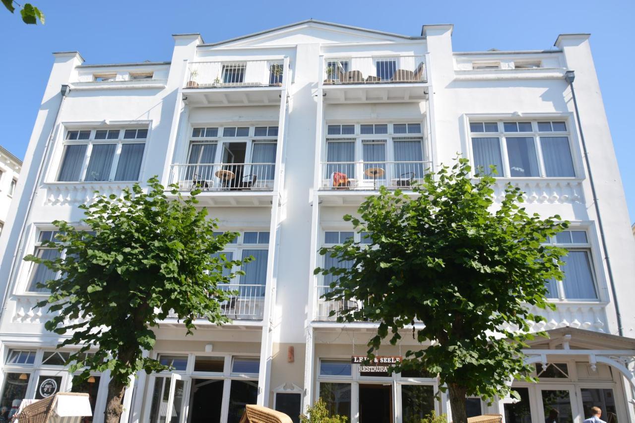 Hotel Villa Schwanebeck Остзебад Бинц Екстериор снимка